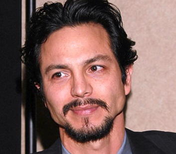 Benjamin Bratt Wiki, Married, Wife, Girlfriend and Shirtless