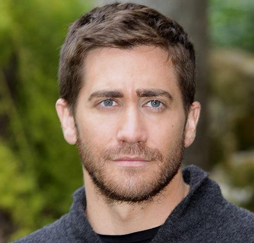 Jake Gyllenhaal Girlfriend, Dating, Gay, Shirtless and Net Worth