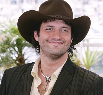 Robert Rodriguez Wife, Divorce, Girlfriend, Clothing and Net Worth