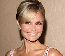 Kristin Chenoweth Husband, Boyfriend, Dating and Plastic Surgery