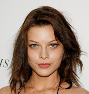 Lauren German Married, Husband, Boyfriend, Dating or Lesbian