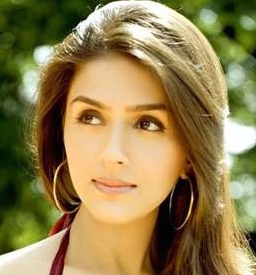 Aarti Mann Wiki, Married, Husband or Boyfriend