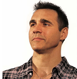 Adrian Paul Wiki, Wife, Divorce, Girlfriend and Net Worth