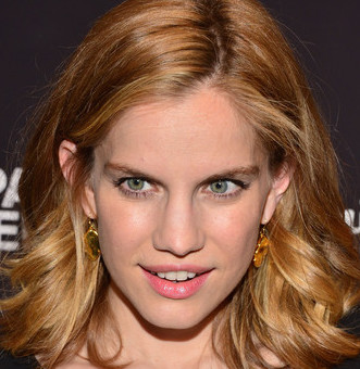 Anna Chlumsky Wiki, Husband, Divorce and Net Worth