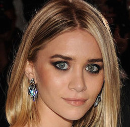 Ashley Olsen Wiki, Hair, Boyfriend, Dating and Net Worth