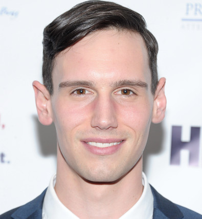 Cory Michael Smith Wiki, Bio, Girlfriend, Dating or Gay