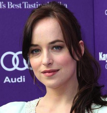 Dakota Johnson Wiki, Boyfriend, Dating and Net Worth