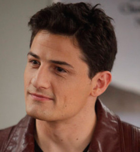 Enver Gjokaj Wiki, Bio, Girlfriend, Dating or Gay, Shirtless