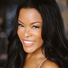 Golden Brooks Wiki, Married, Husband or Boyfriend and Plastic Surgery