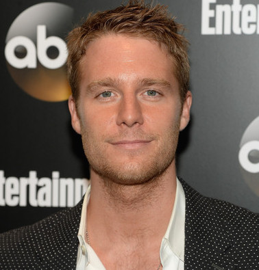 Jake McDorman Wiki, Girlfriend, Dating or Gay, Shirtless