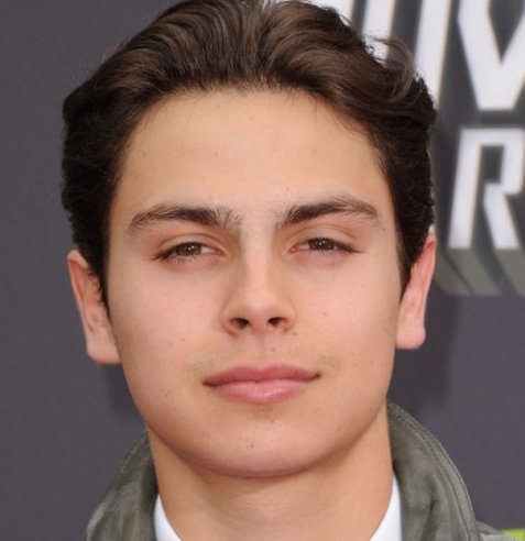 Jake T Austin Wiki, Girlfriend, Dating or Gay