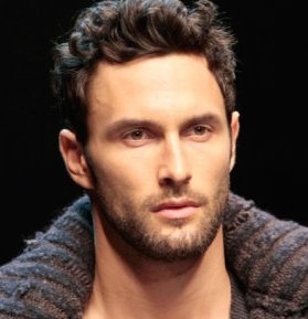 Noah Mills Wiki, Married, Girlfriend, Dating or Gay