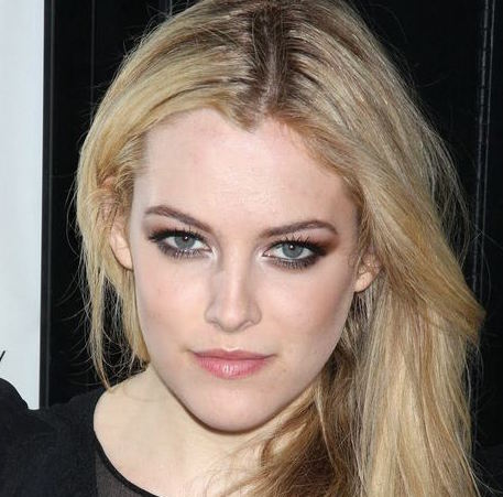 Riley Keough Wiki, Husband, Wedding and Net Worth