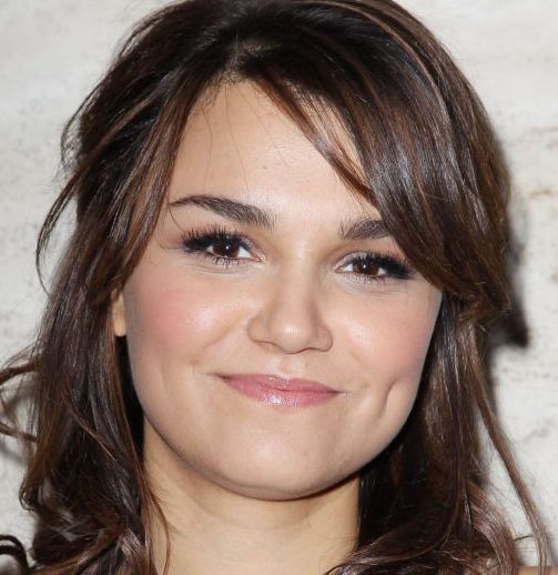 Samantha Barks Wiki, Boyfriend, Dating, Ethnicity and Net Worth