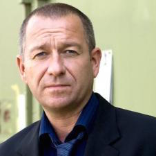 Sean Pertwee Wiki, Bio, Wife, Divorce and Net Worth