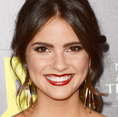 Shelley Hennig Wiki, Married, Husband or Boyfriend, Dating