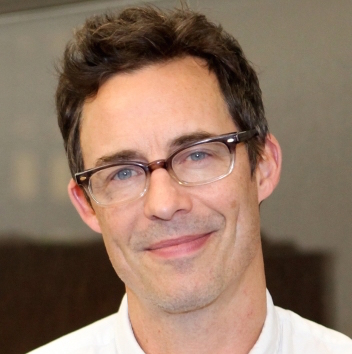 Tom Cavanagh Wiki, Wife, Divorce and Net Worth